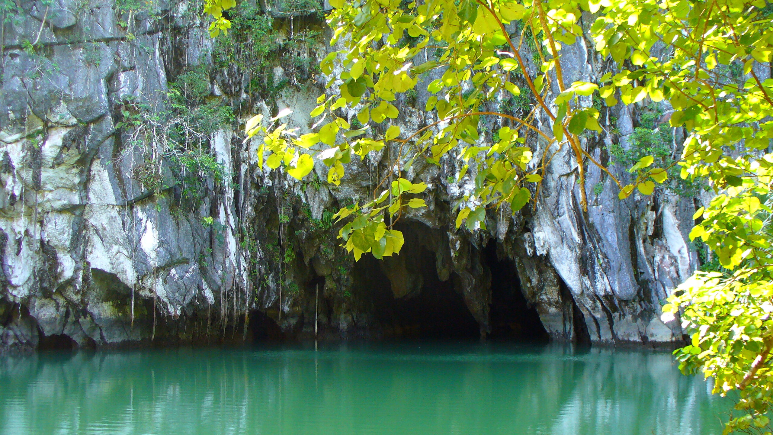 Cave entrace at Puerto Princesa Subterranean River National Park in Palawan, Philippines