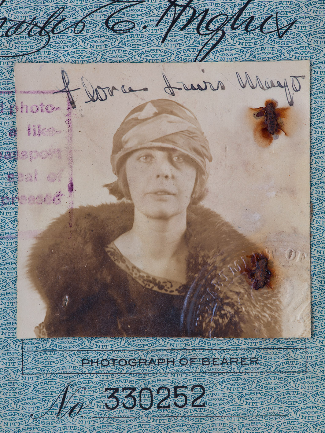 Production still, "Flora."