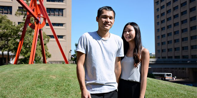  International studentsâ love endures transpacific crossing