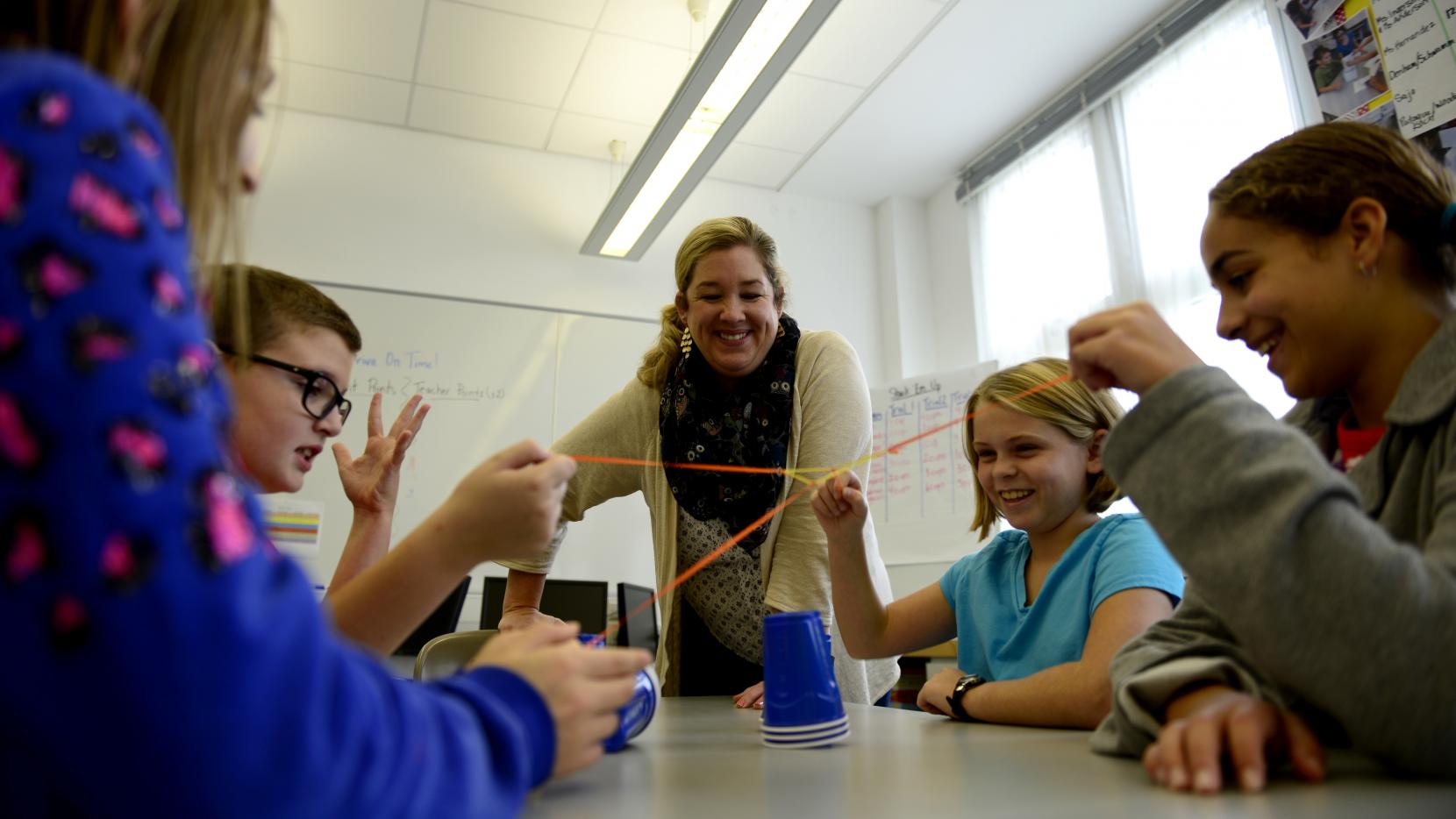 teacher_and_students