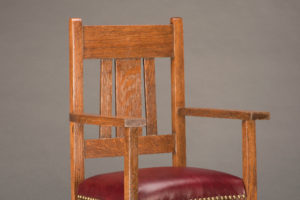 Child's rocking chair, manufactured by unknown American maker, c. 1914. Oak with leather upholstery (replaced). Collection of Arlo Casey, Austin.