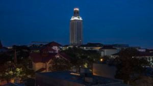 Tower darkened for former UT Austin President Bill Powers.