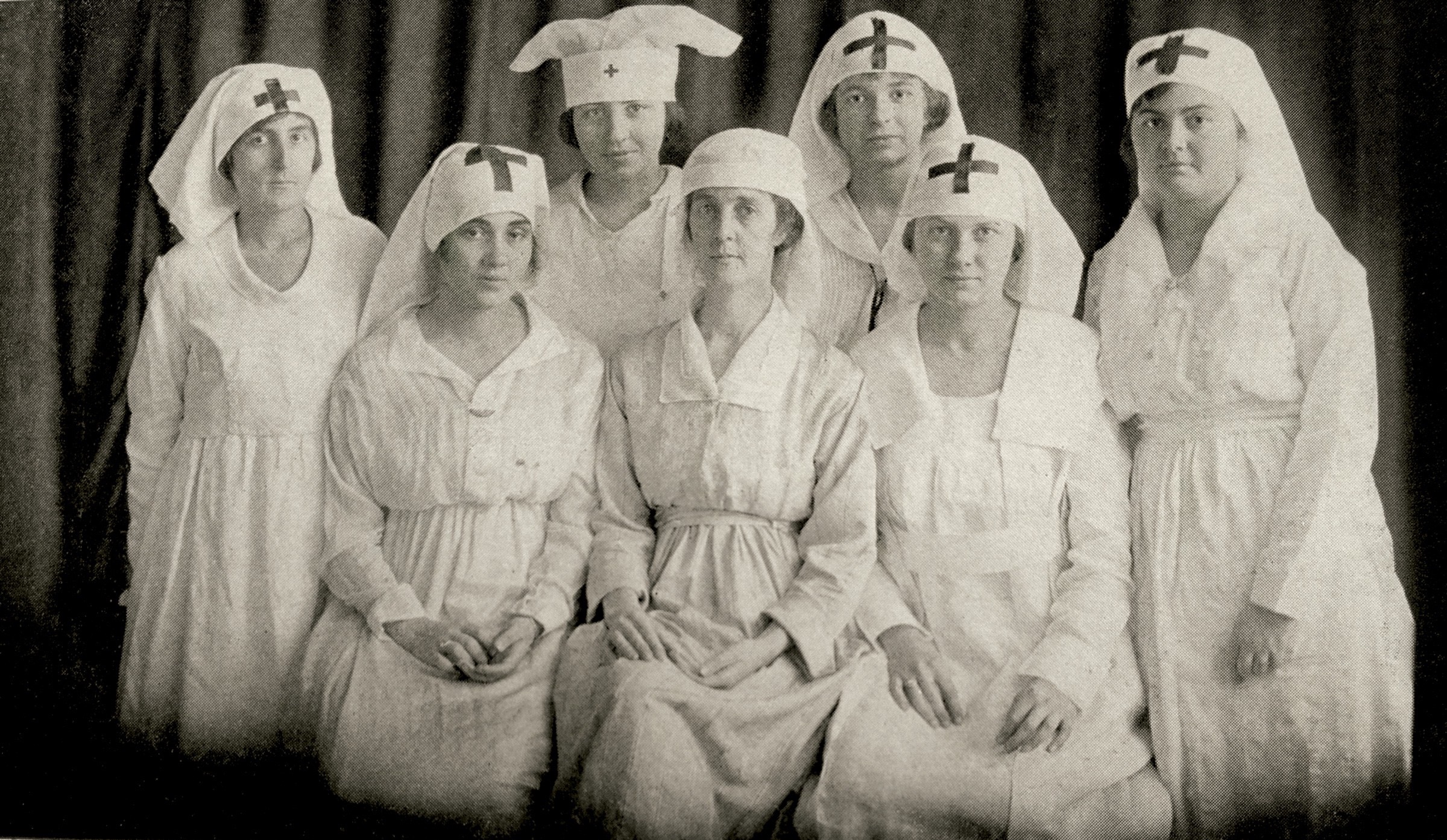 Students serving in UT Chapter of the Red Cross