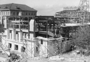 Hogg under construction in 1932