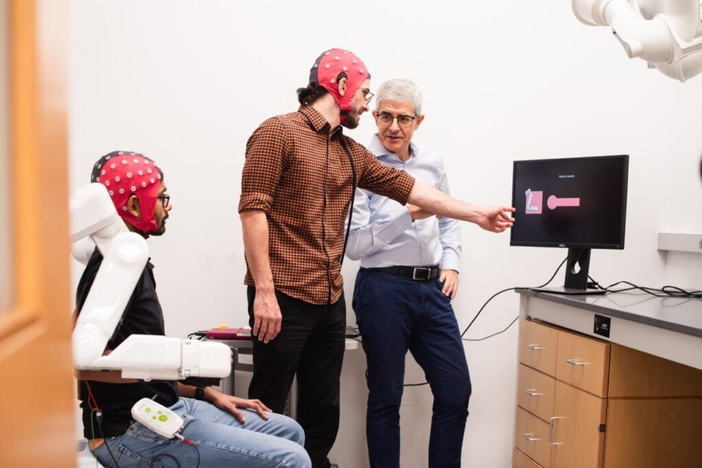 Universal Brain-Computer Interface Lets People Play Games With Just ...