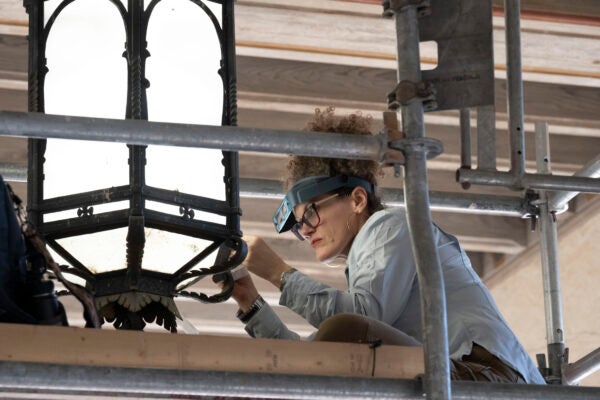 Tower-renovation-assessment-team-2023-218832-2100×1400-afe60d1e-a53a-49d6-91a7-593d49017132