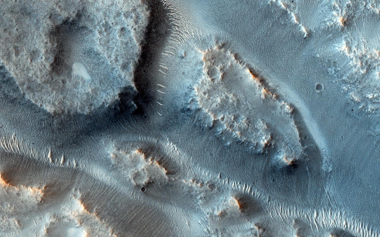 Scientists Map Mars’ Large River Drainage Systems for First Time