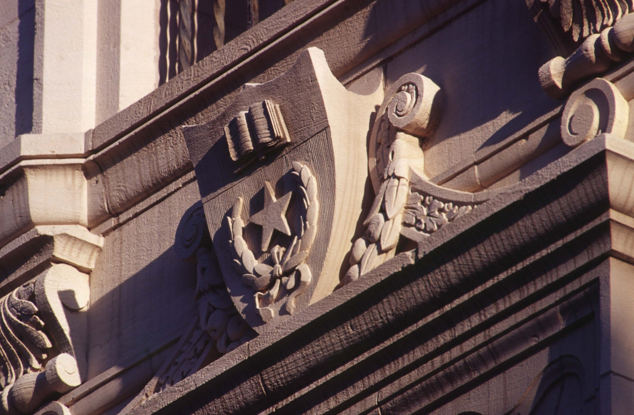 6 Longhorns Elected to the National Academy of Engineering