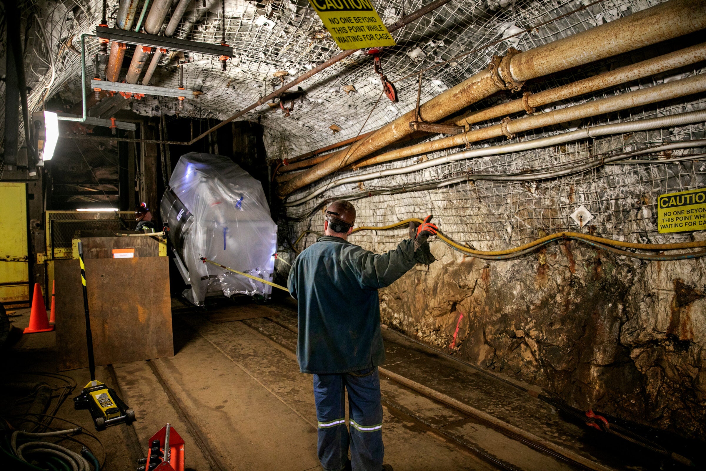 LZ’s central detector was assembled in a surface cleanroom and moved to the nearly mile-deep campus at the Sanford Underground Research Facility. The underground location shields the experiment from cosmic rays. Photo by Matthew Kapust / Sanford Underground Research Facility.